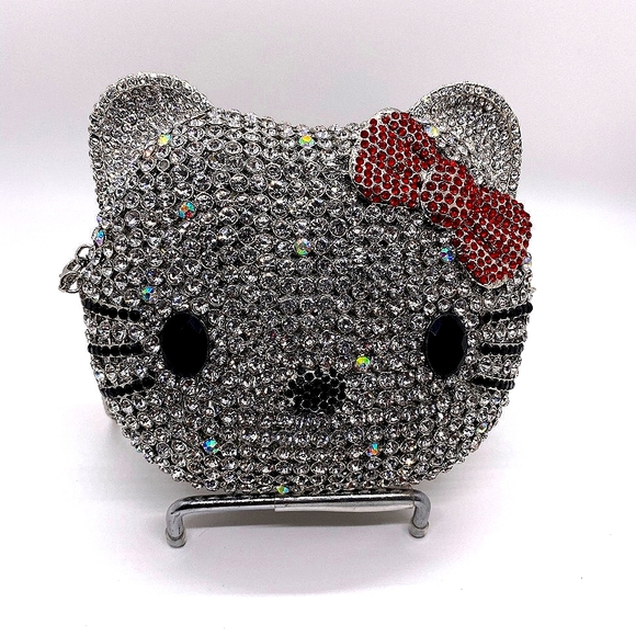 Hello kitty bling purse. more pictures dm me through app or number 2029247782 - Picture 2 of 4
